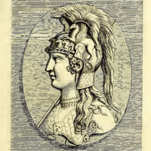 Silver Aspasia bracelet with Canini pattern on white background.