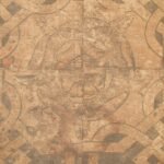 Houten Tudorroos juwelendoos met ingewikkelde gravures en vintage uitstraling.
